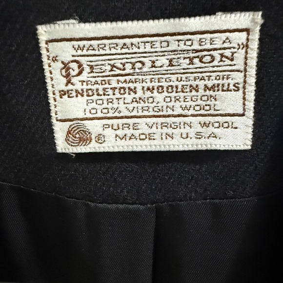 Pendleton Black Suit Pleated Front skirt Crown Crest on Blazer Front Slit - Picture 4 of 12